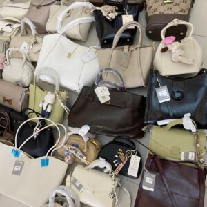 MOQ100pcs Mixed bags Wholesale Ladies Handbag Slingbag