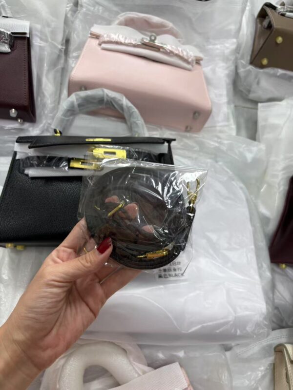 19cm No logo Pu leather Wholesale Bags MOQ10pcs Sling Bag