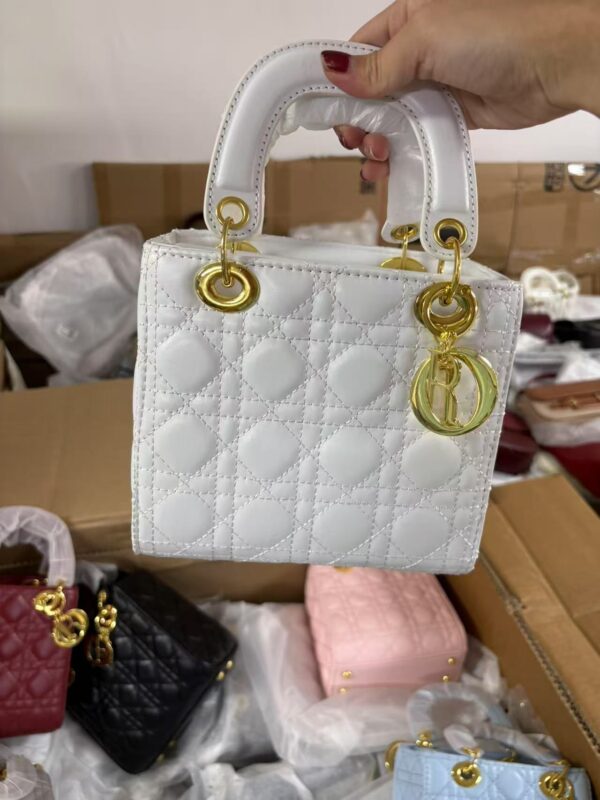 19cm MOQ50pcs Ladies Handbag Wholesale