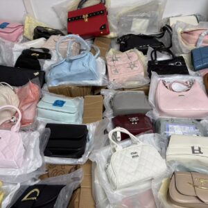MOQ100pcs Mixed Bags Leftover Stock Bags for Sale