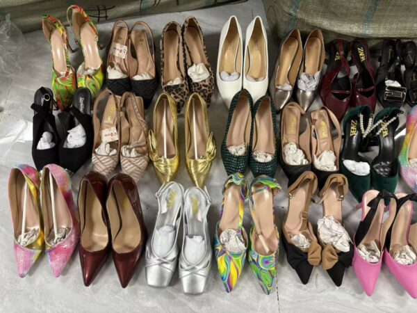 MOQ100pairs Women's Mixed Heels Lot | Assorted Styles & Sizes (35-43) | Leftover Stock