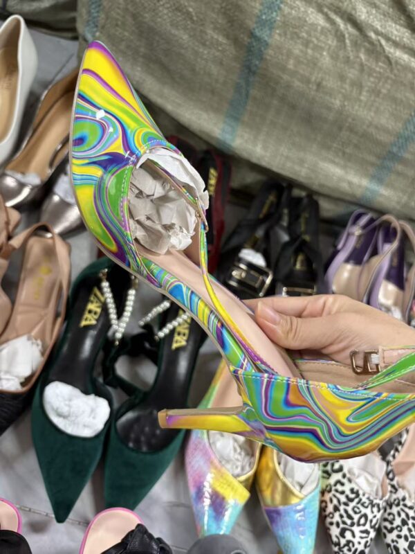 MOQ100pairs Women's Mixed Heels Lot | Assorted Styles & Sizes (35-43) | Leftover Stock